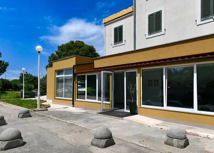 Hotel Kraljevica Otel