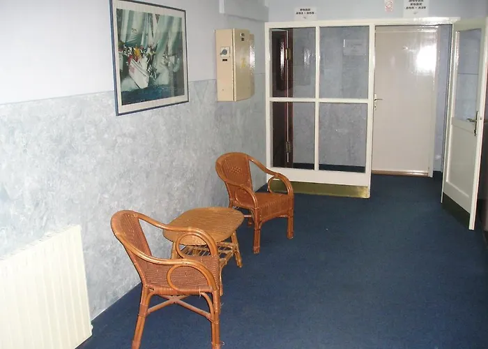 酒店 Hotel Kraljevica 2*